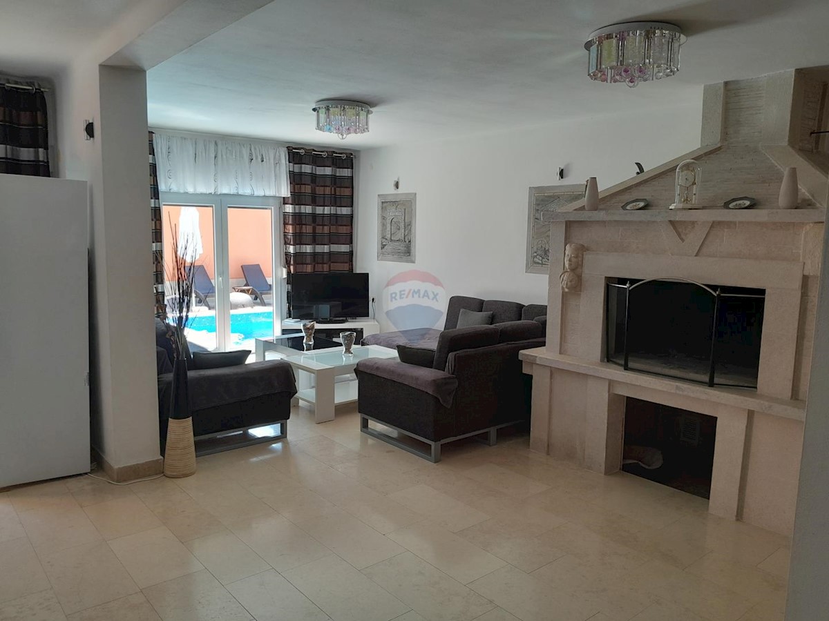 Casa In vendita - ISTARSKA MEDULIN