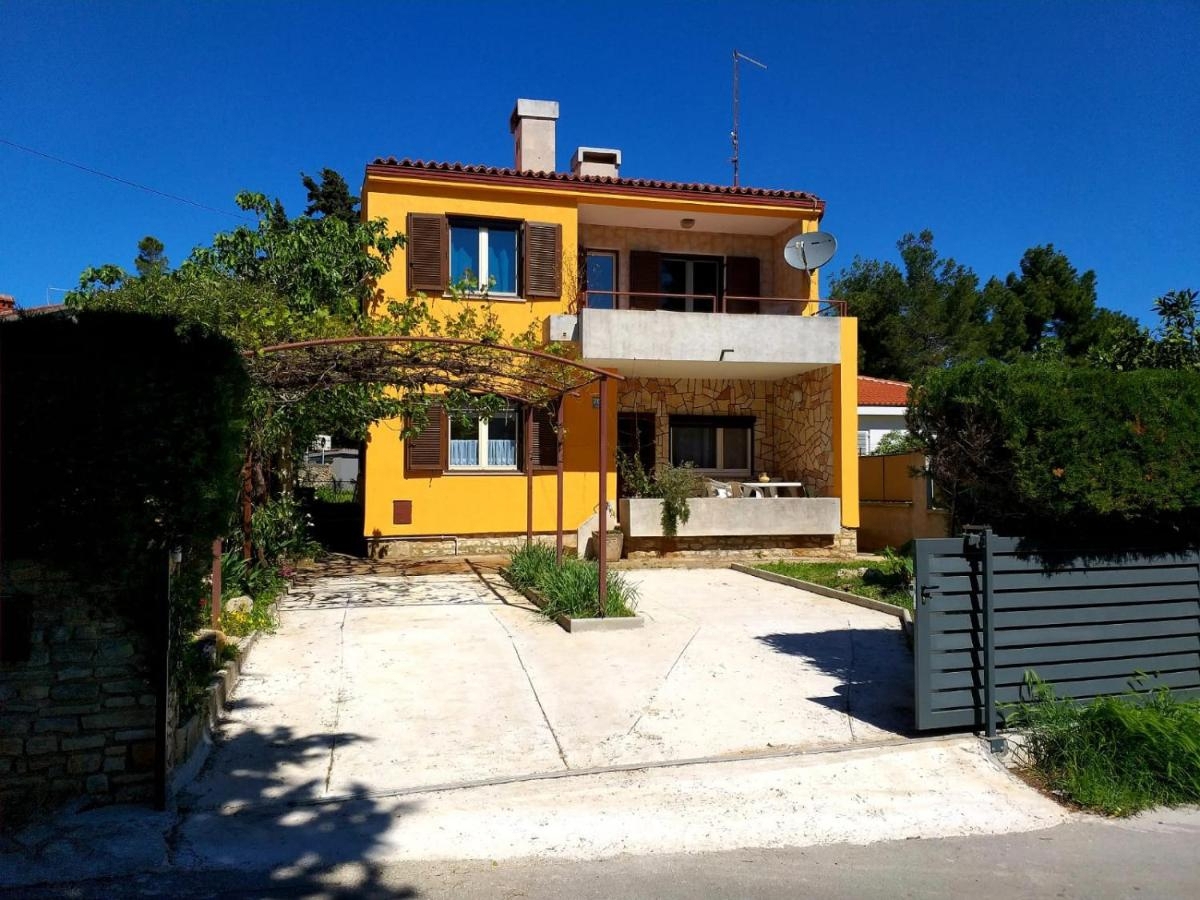 Haus Zu verkaufen - Istarska Medulin - foto 1/26