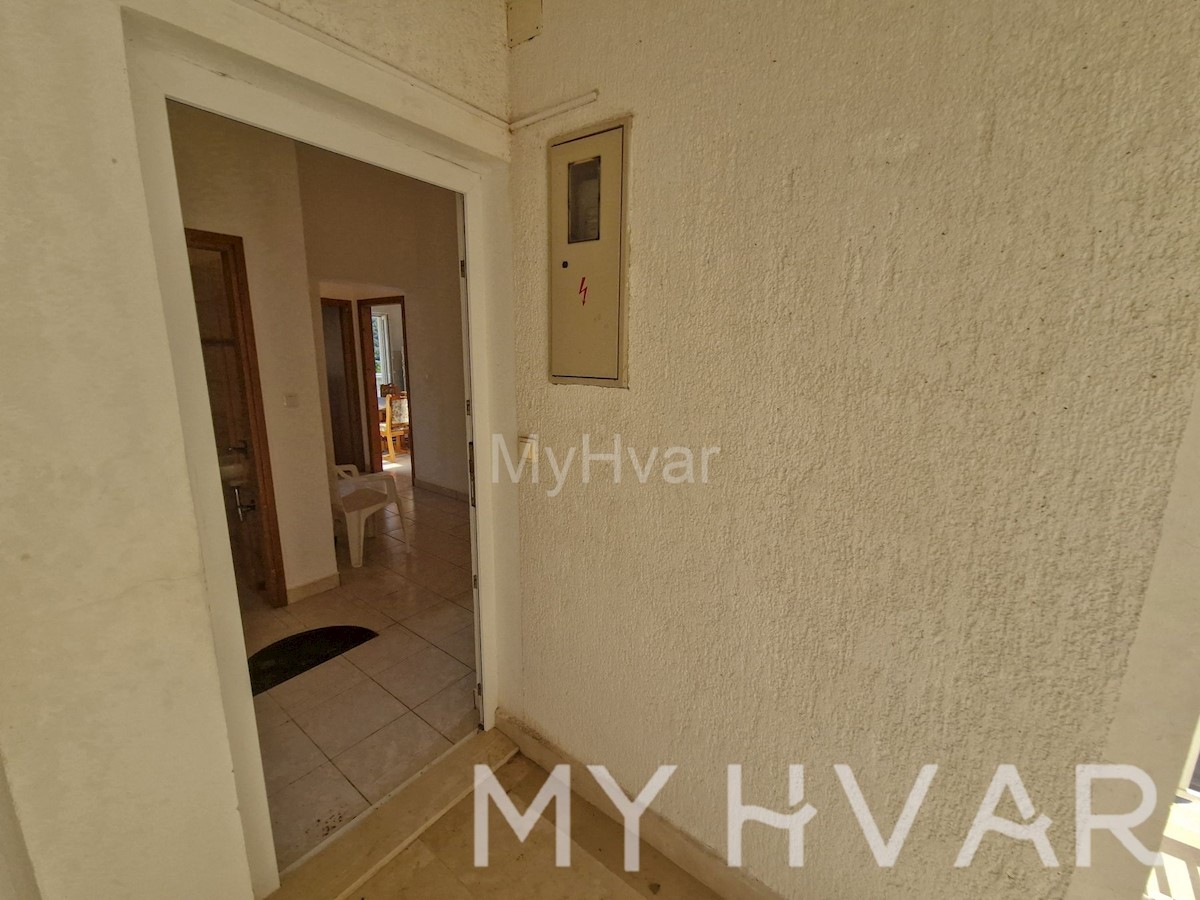 Apartment Zu verkaufen - SPLITSKO-DALMATINSKA HVAR