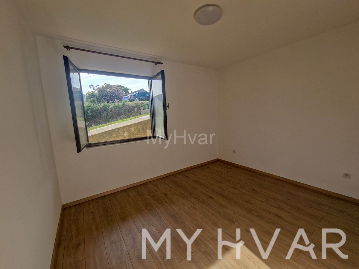 Apartment Zu verkaufen - SPLITSKO-DALMATINSKA HVAR