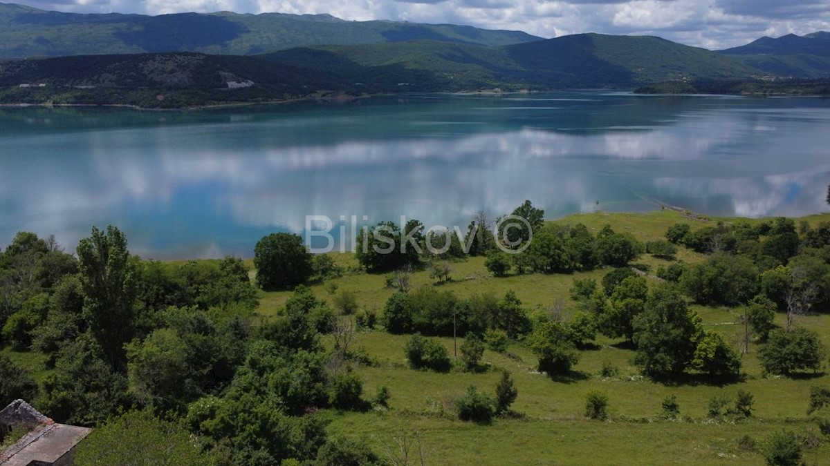 Terrain À vendre - SPLITSKO-DALMATINSKA VRLIKA