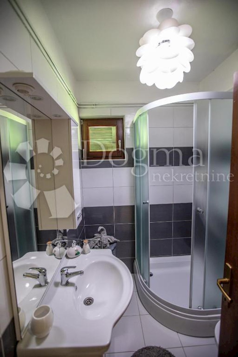 House For sale - KARLOVAČKA TOUNJ