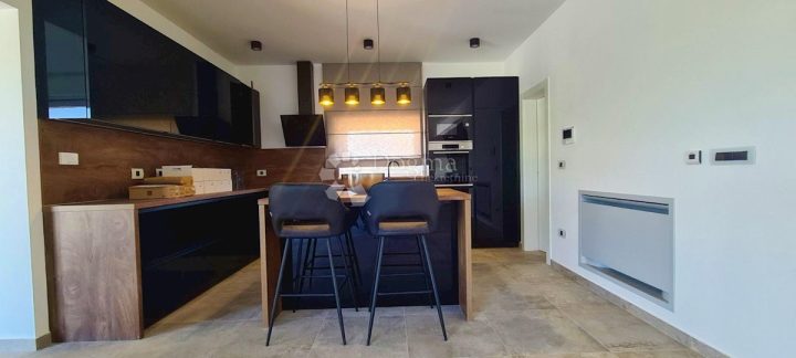 Haus Zu verkaufen - Istarska Labin - foto 3/42