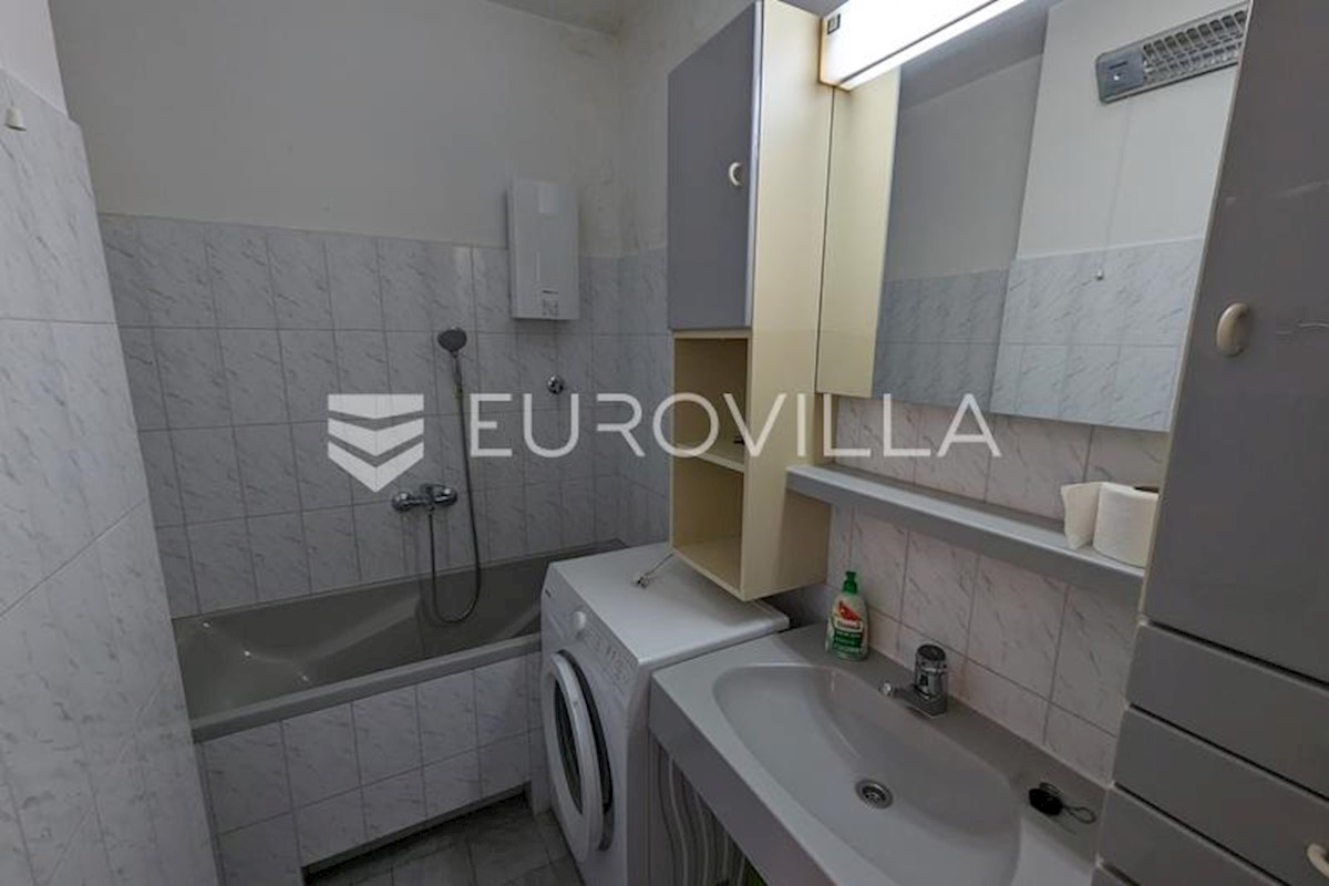 Apartmán Na prodej - SPLITSKO-DALMATINSKA SPLIT