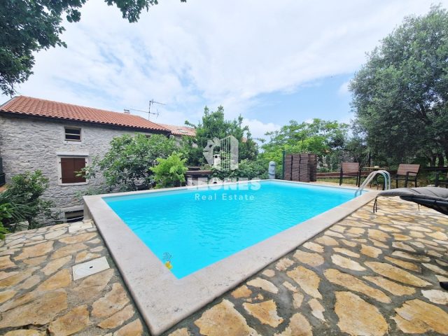 House for sale 200 m² – Murine