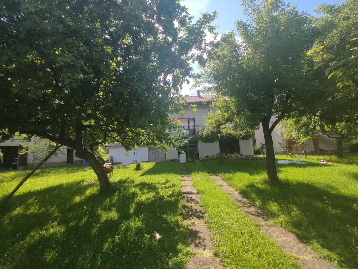 House For sale - LIČKO-SENJSKA DONJI LAPAC