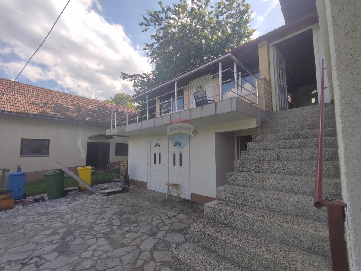 House For sale - LIČKO-SENJSKA DONJI LAPAC