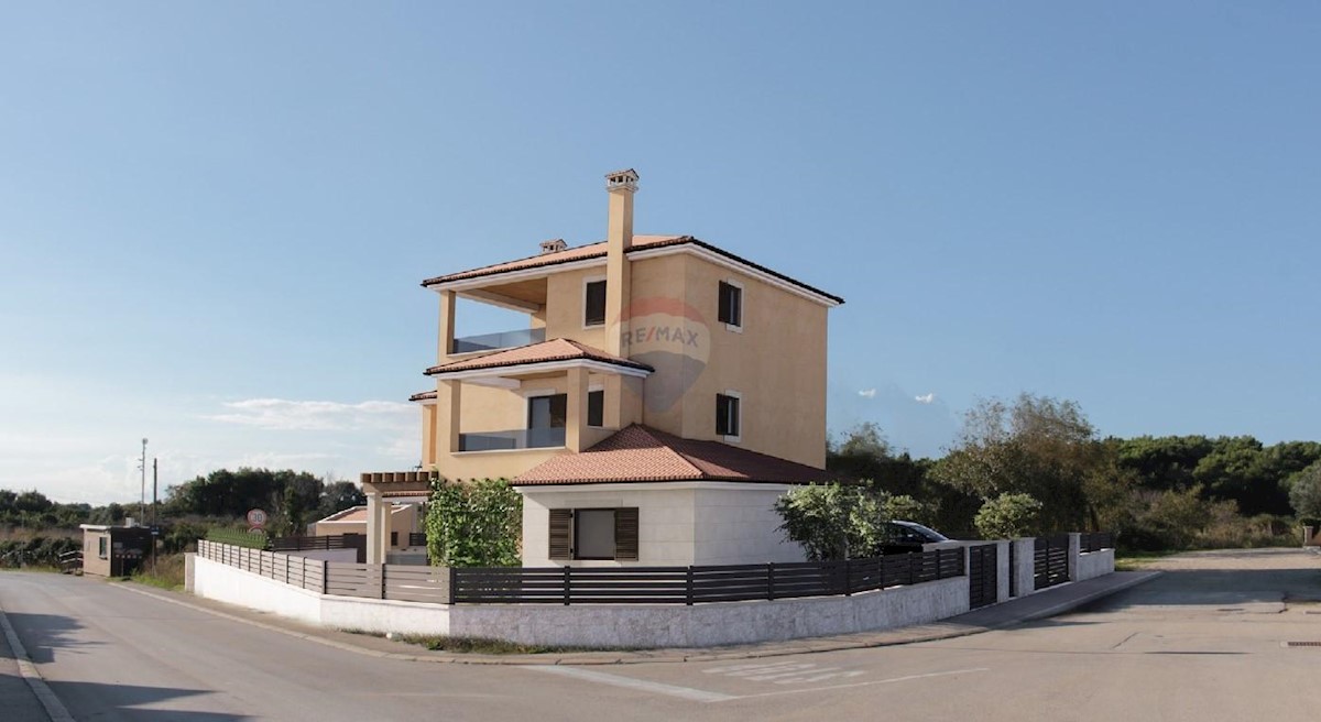 Kuća Na prodaju - ISTARSKA MEDULIN