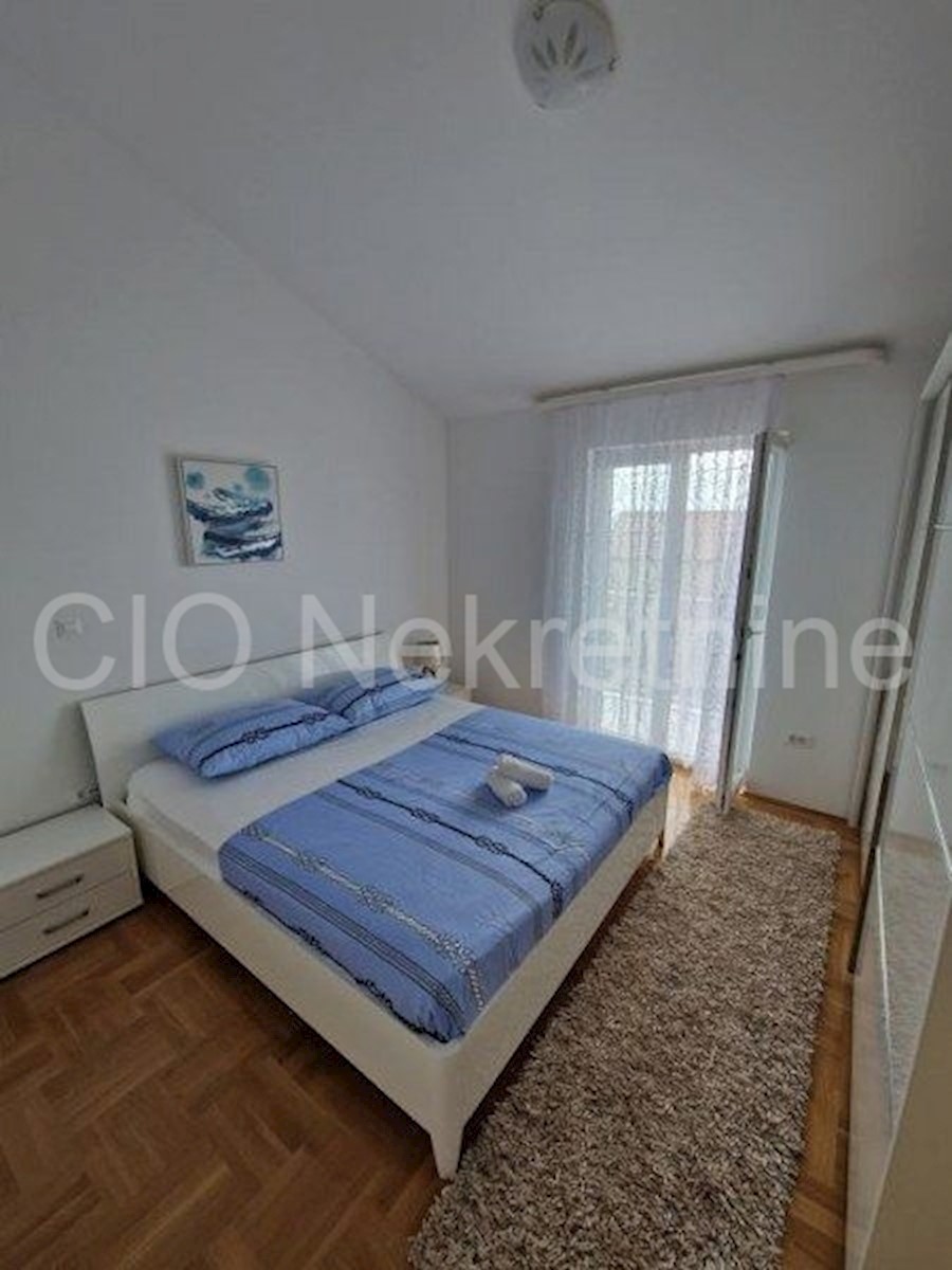 Flat For rent - SPLITSKO-DALMATINSKA SPLIT