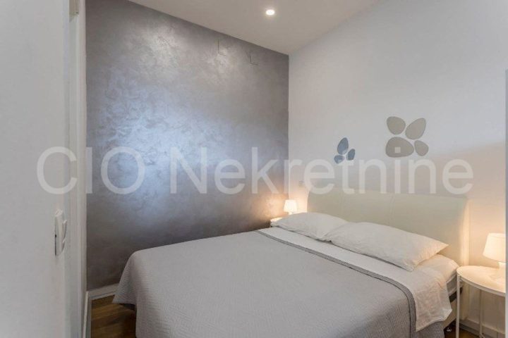 Appartement À louer - Splitsko-dalmatinska Split - foto 5/12