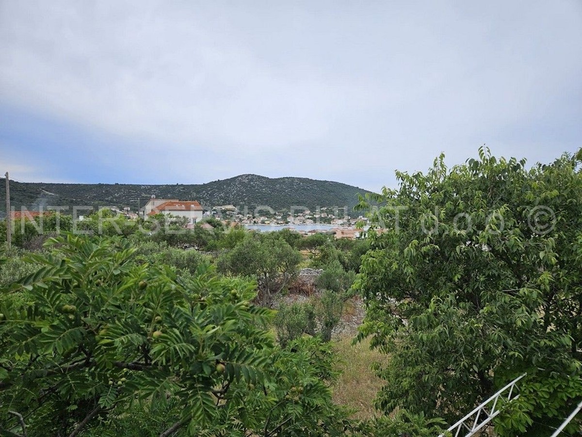 Casa In vendita - SPLITSKO-DALMATINSKA MARINA