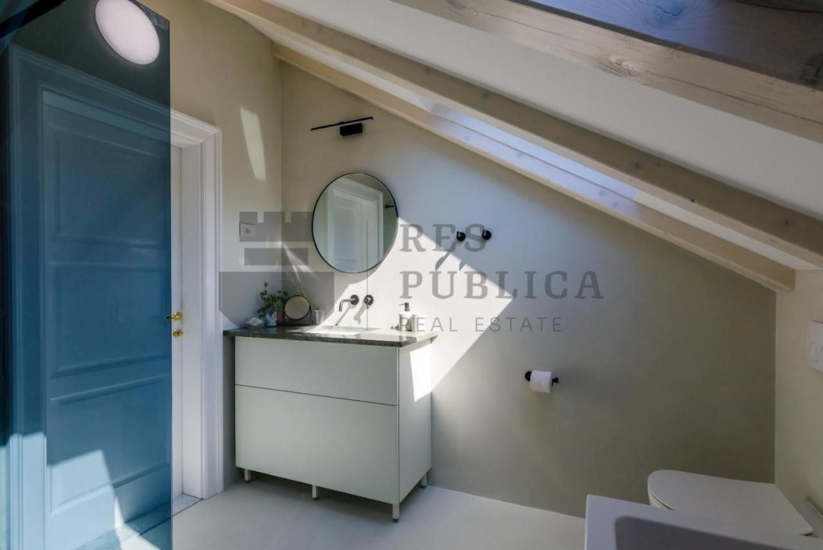 Flat For sale - DUBROVAČKO-NERETVANSKA DUBROVNIK