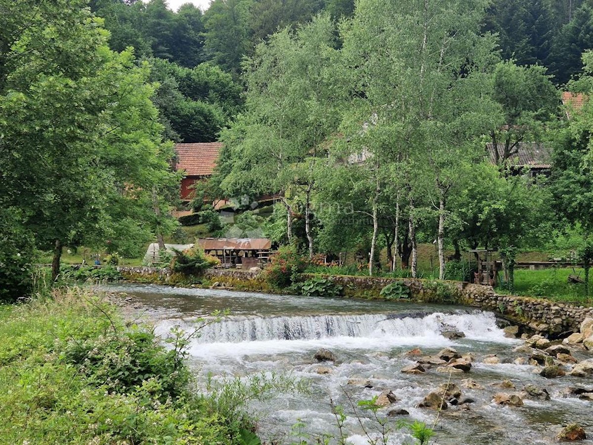 Dom Na predaj - PRIMORSKO-GORANSKA DELNICE