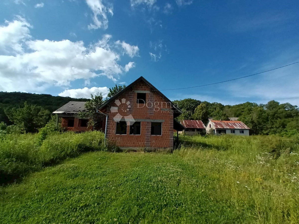 Dom Na predaj - LIČKO-SENJSKA GOSPIĆ