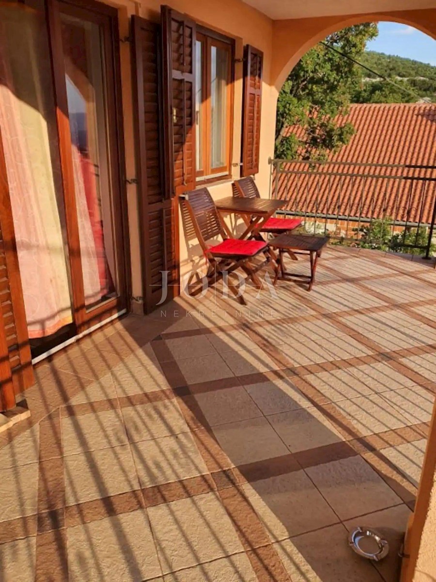 Kuća Na prodaju - PRIMORSKO-GORANSKA NOVI VINODOLSKI