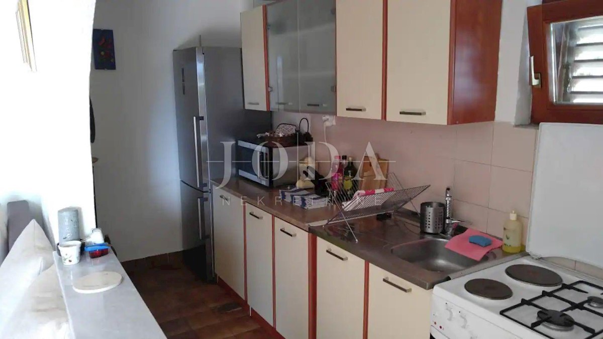 Kuća Na prodaju - PRIMORSKO-GORANSKA NOVI VINODOLSKI