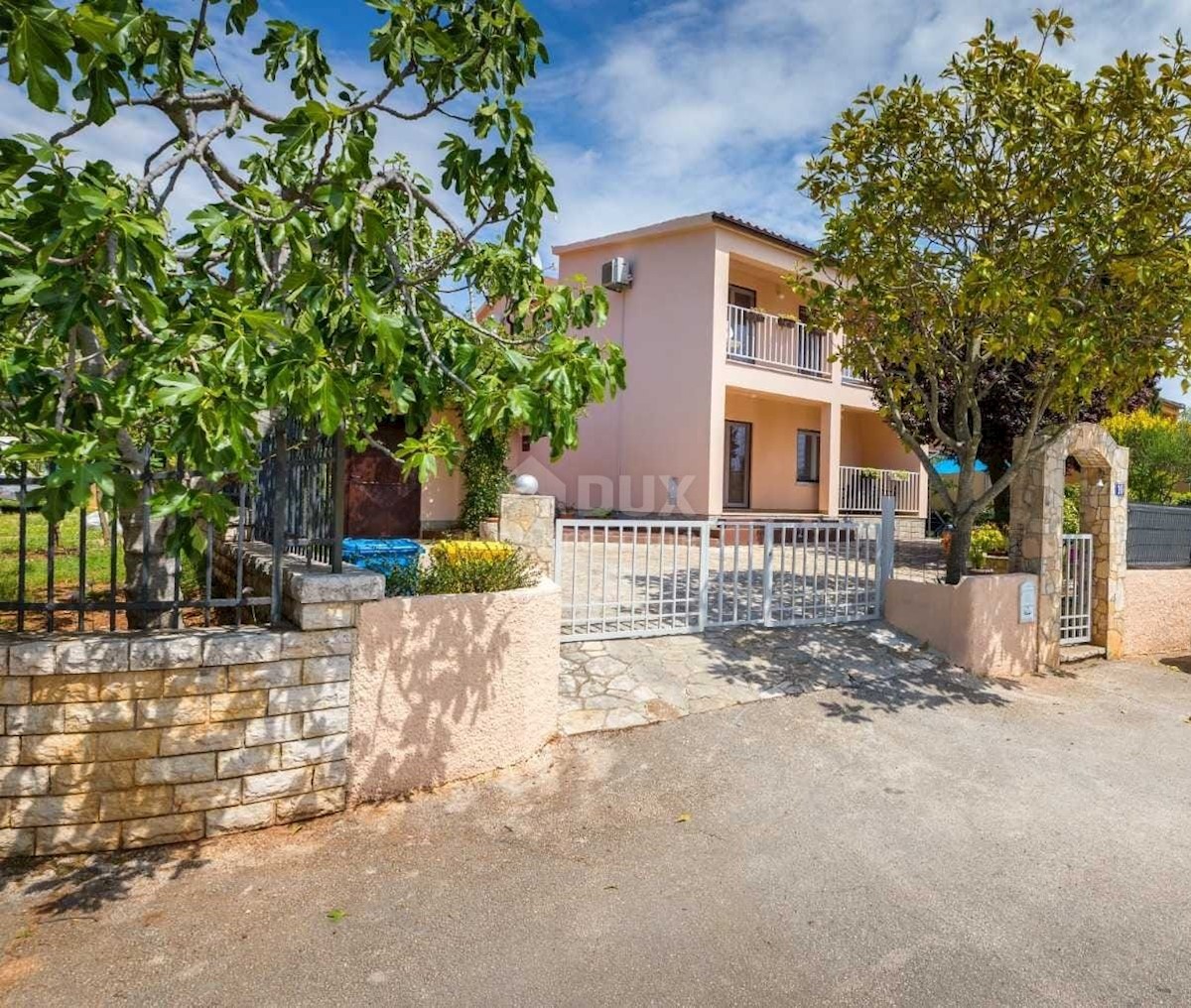 Haus Zu verkaufen - ISTARSKA FAŽANA