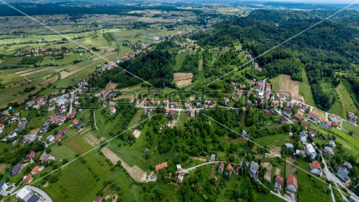 Pozemok Na predaj - ZAGREBAČKA SVETI IVAN ZELINA