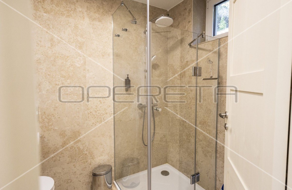 Flat For sale - ZADARSKA UGLJAN