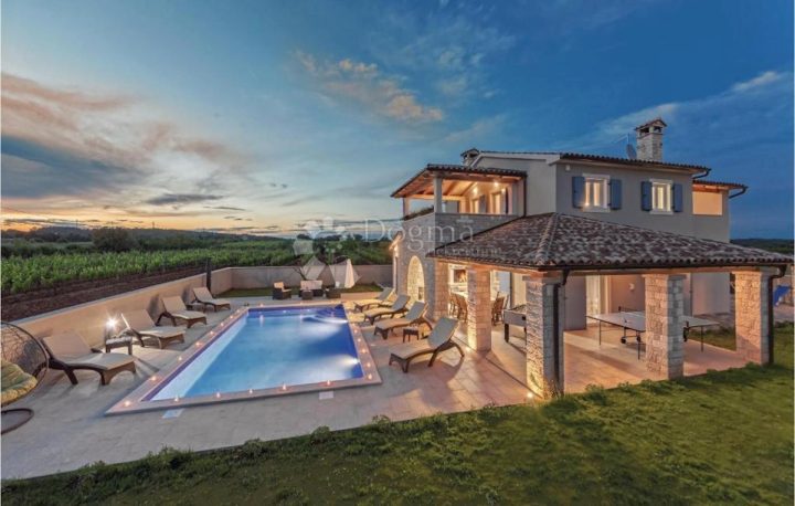 Dům na prodej 170 m² – Marčana