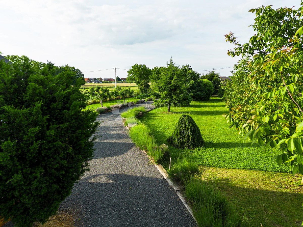 Dom Na predaj - VARAŽDINSKA PETRIJANEC