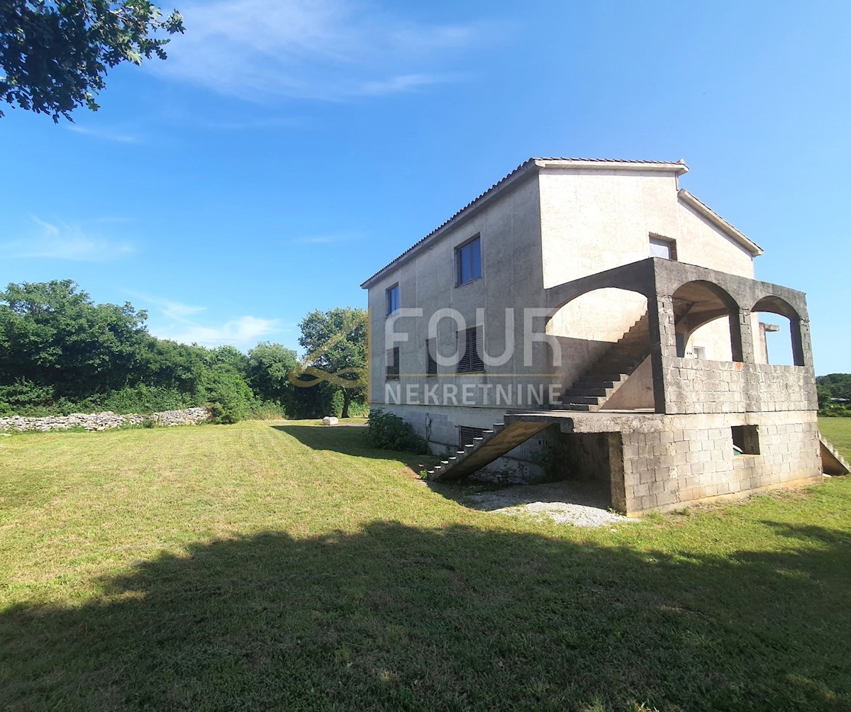 Casa In vendita - Istarska Ližnjan - foto 1/1
