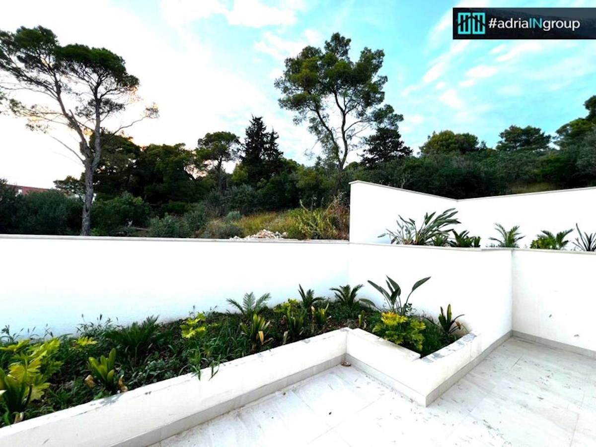 House For sale - SPLITSKO-DALMATINSKA TROGIR