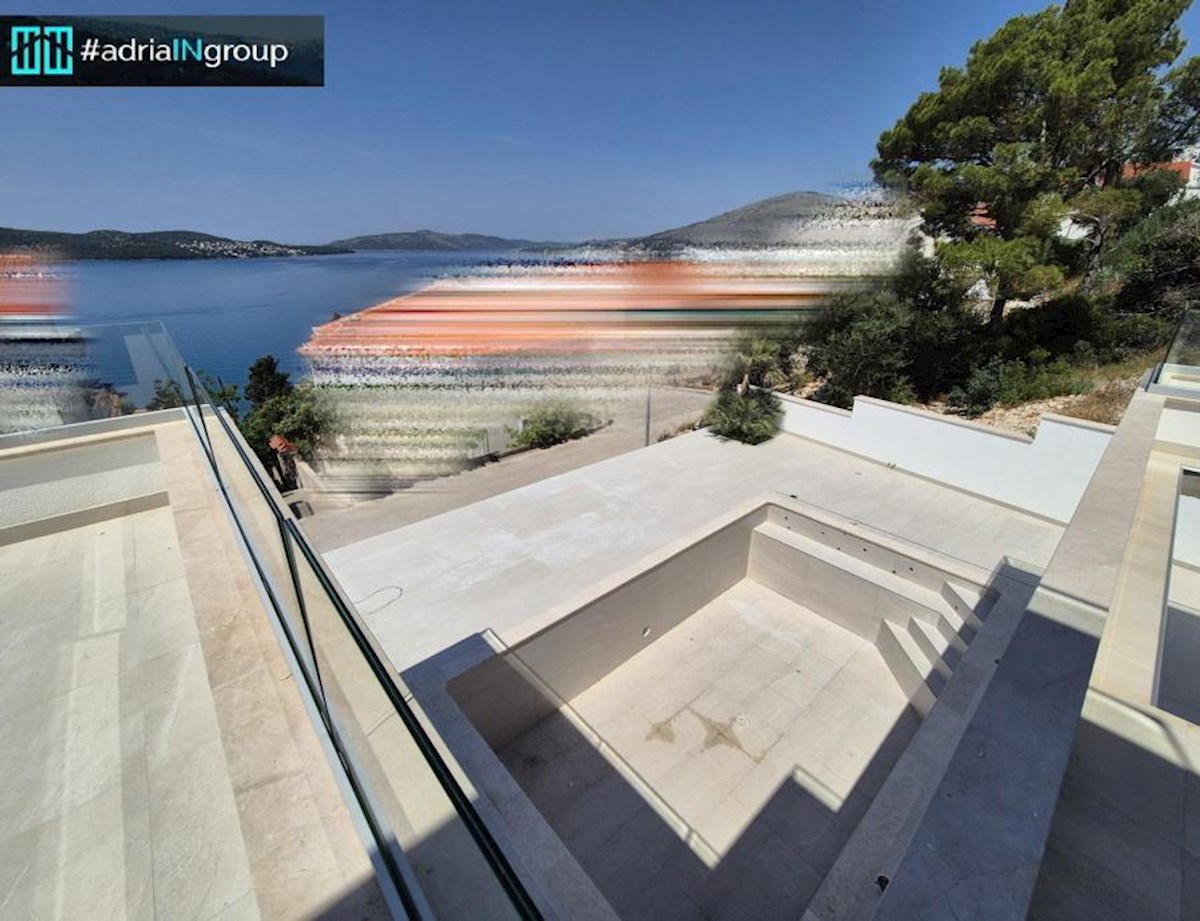 Casa In vendita - SPLITSKO-DALMATINSKA TROGIR