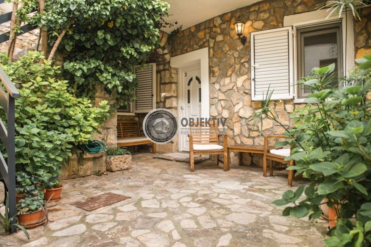 House For sale - SPLITSKO-DALMATINSKA SPLIT