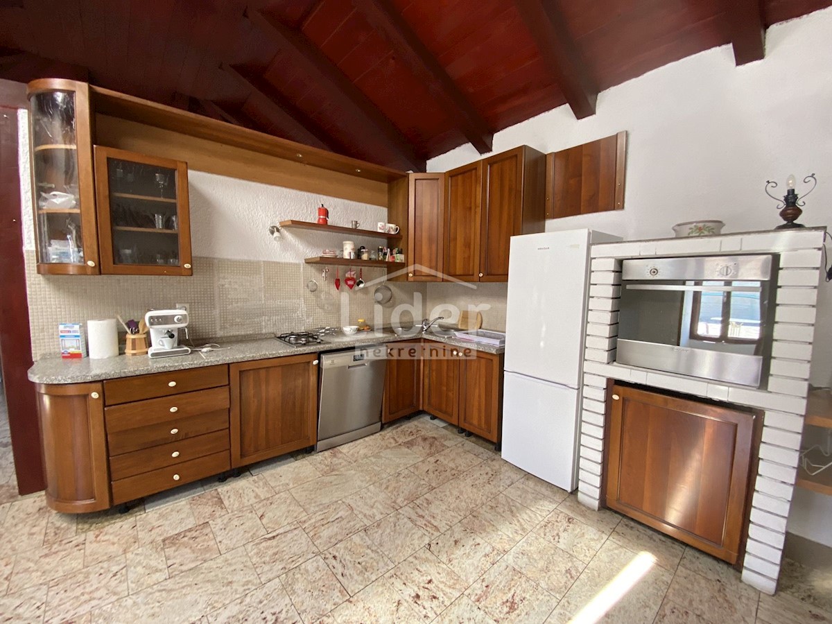 Flat For rent - PRIMORSKO-GORANSKA BAKAR