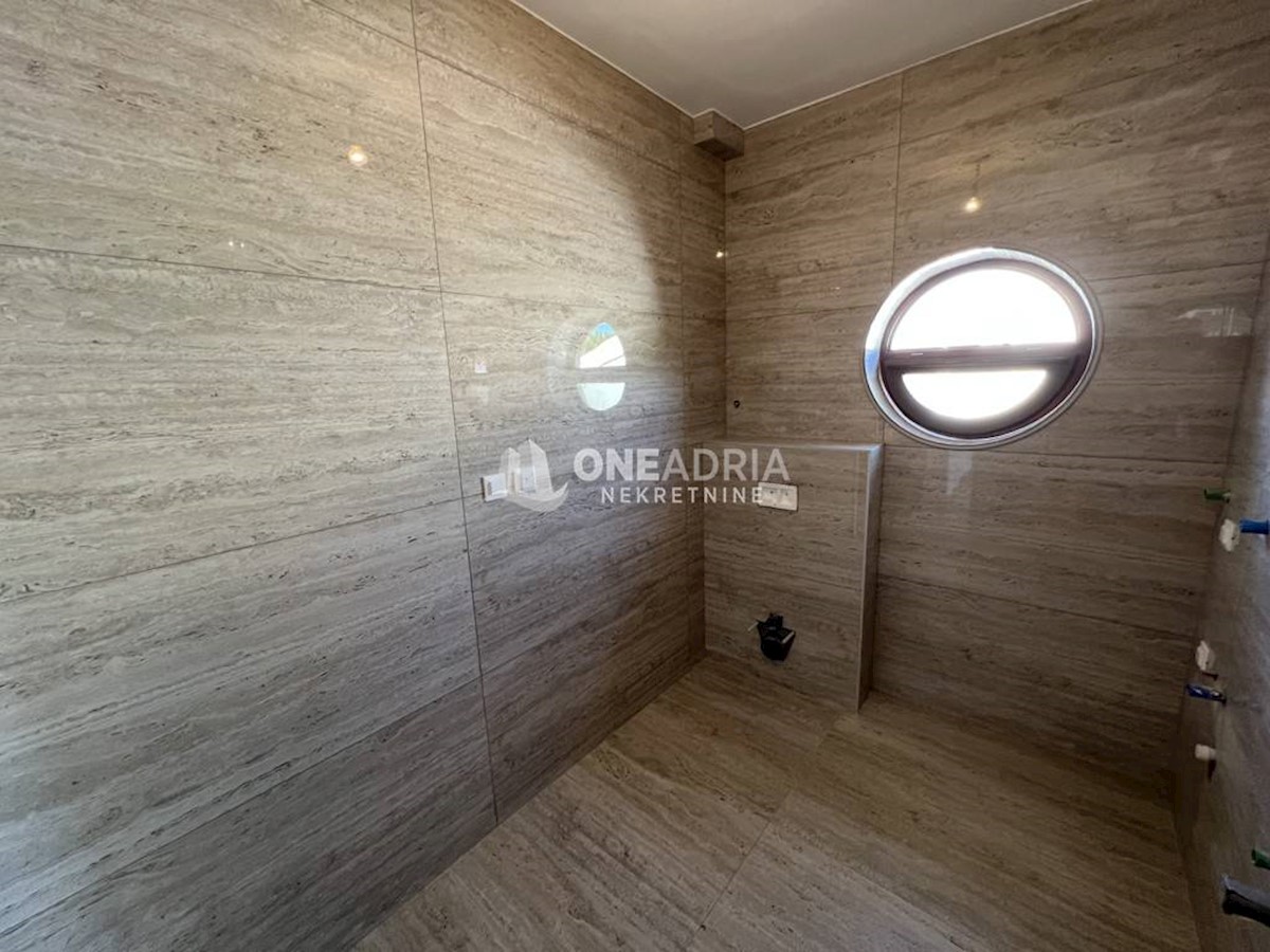 Apartma Na predaj - PRIMORSKO-GORANSKA KRK