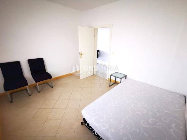 Mieszkanie Na sprzedaż - Primorsko-goranska Krk - foto 2/8