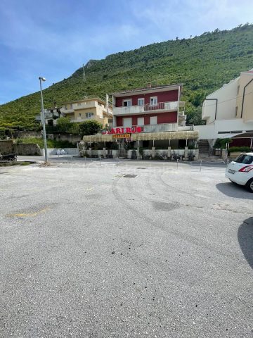Haus zu verkaufen 300 m² – Žrnovnica