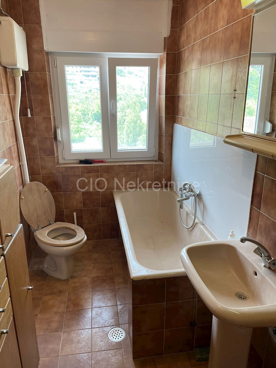 House For sale - SPLITSKO-DALMATINSKA SPLIT