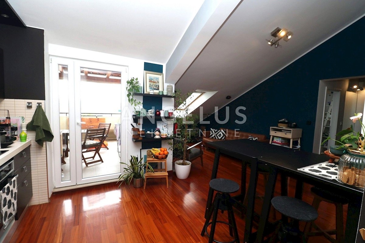 Apartmán Na prodej - SPLITSKO-DALMATINSKA SOLIN