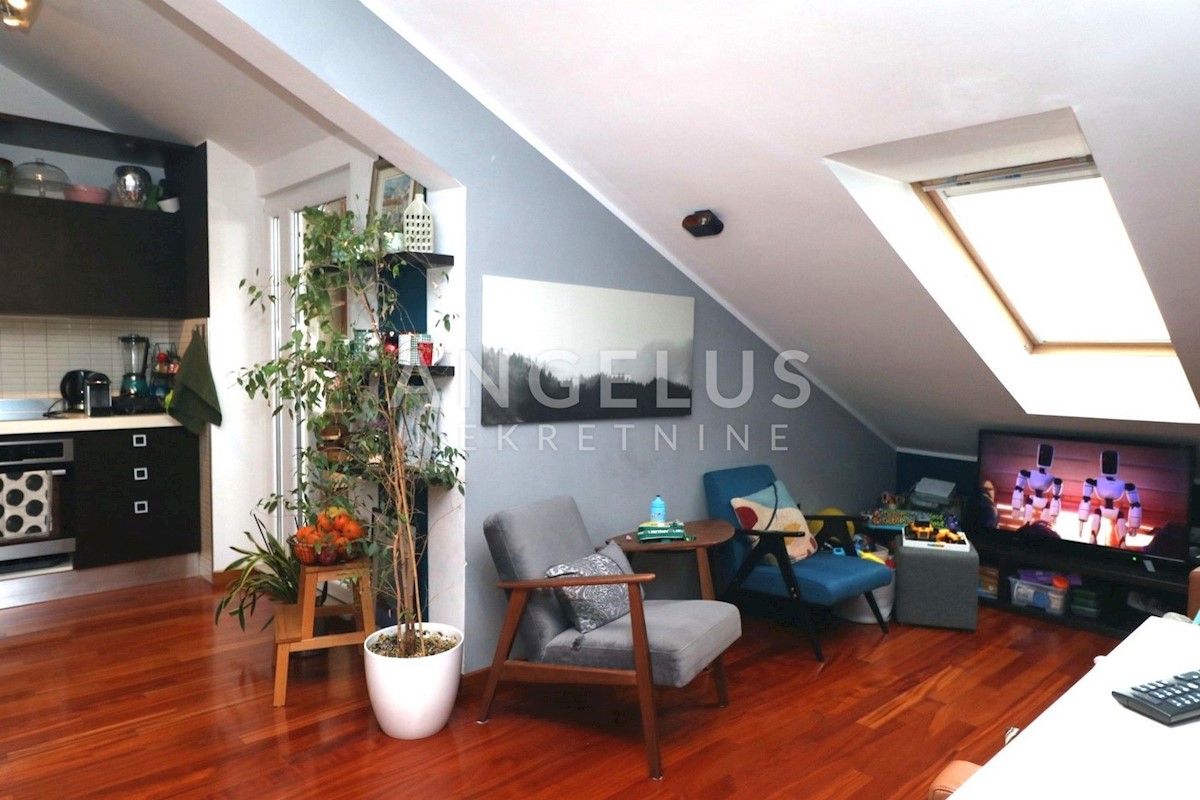 Apartmán Na prodej - SPLITSKO-DALMATINSKA SOLIN