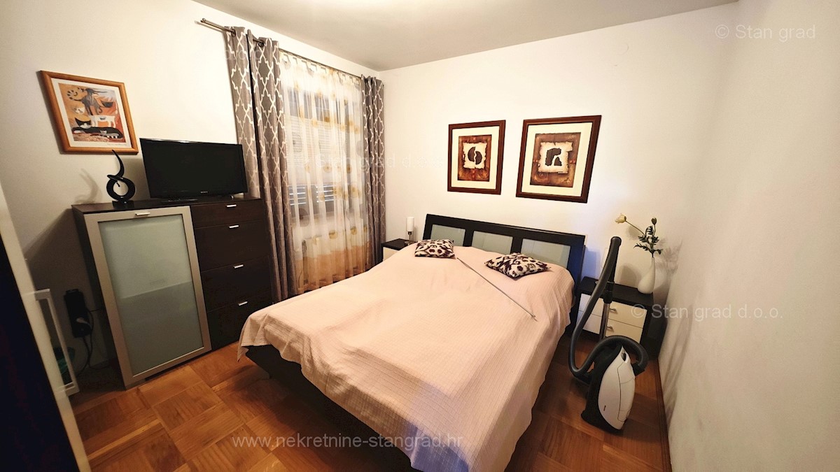 Kuća Na prodaju - PRIMORSKO-GORANSKA CRIKVENICA