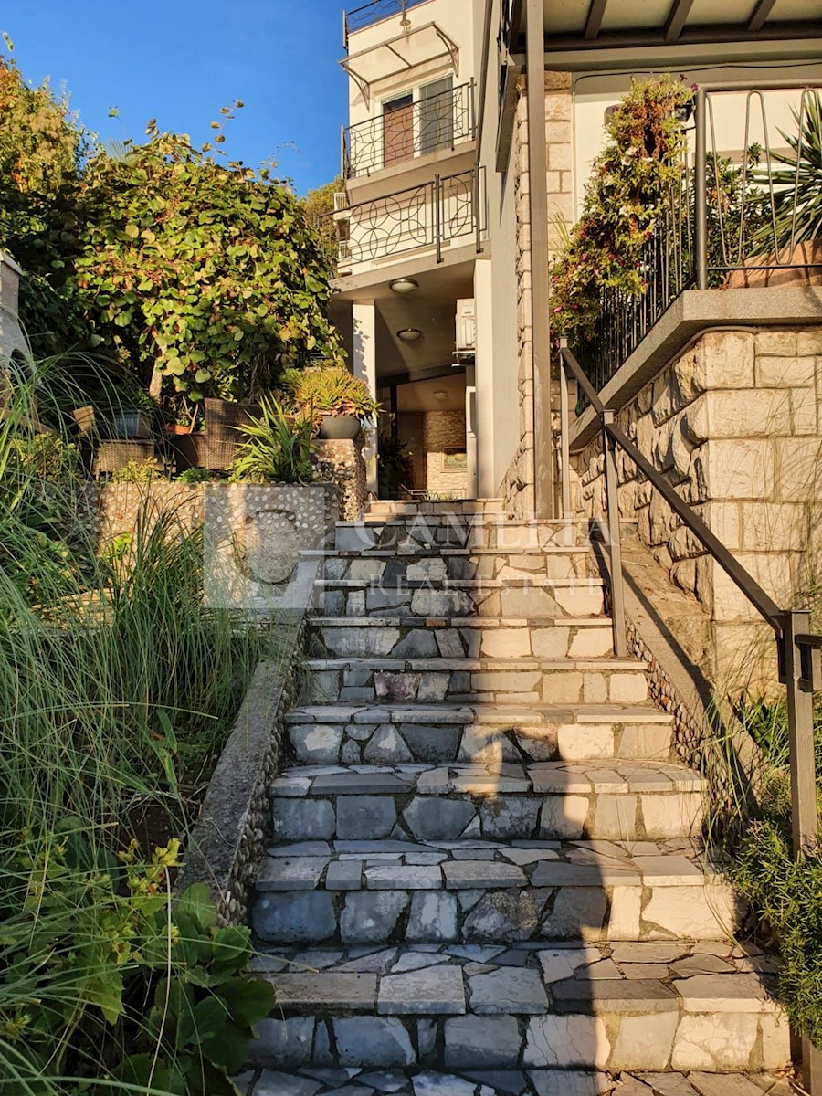 Appartement À vendre - PRIMORSKO-GORANSKA OPATIJA