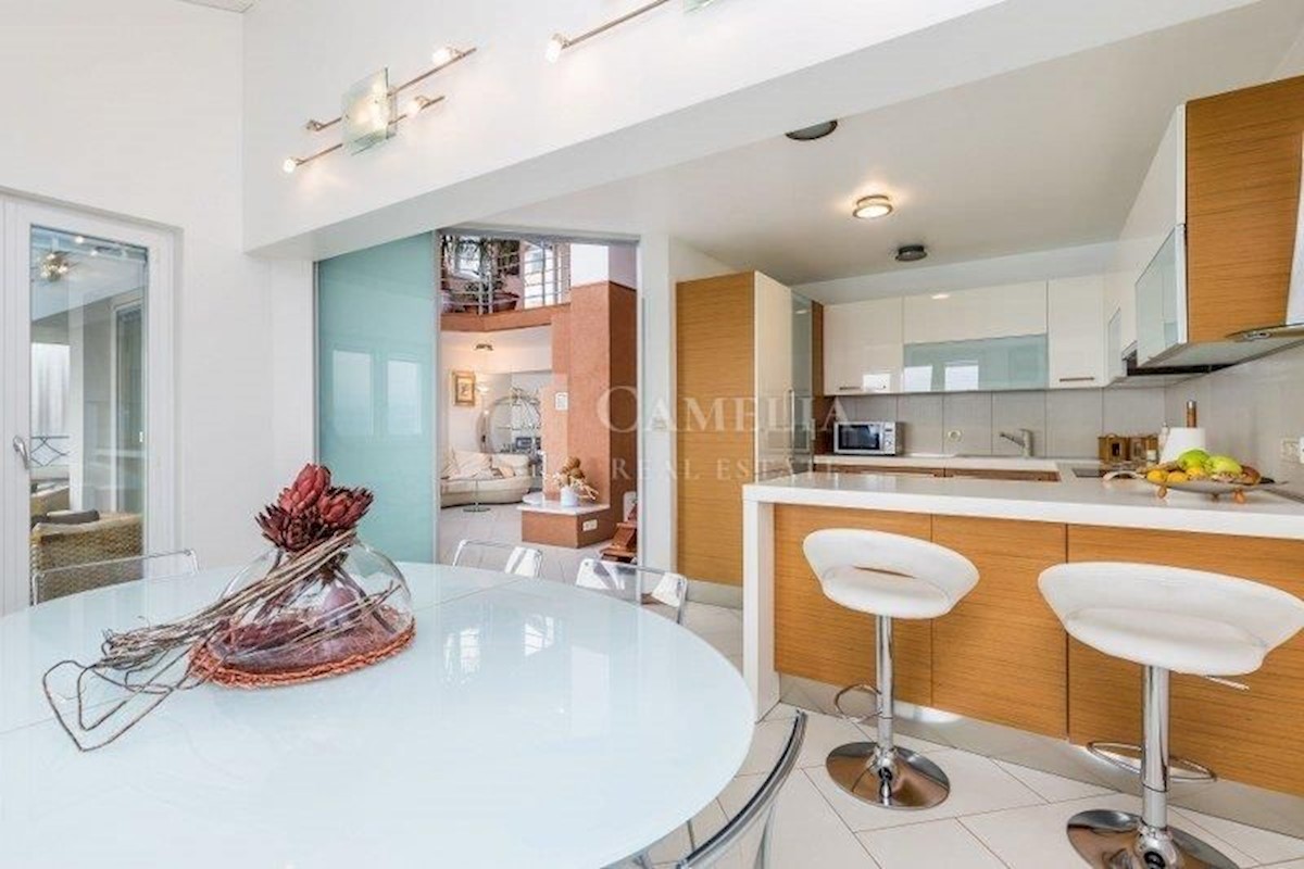 Apartmán Na predaj - PRIMORSKO-GORANSKA OPATIJA
