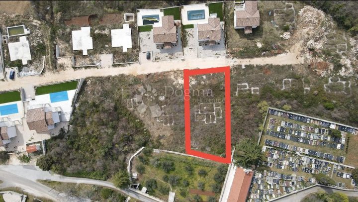 Terrain à vendre 734 m² – Labin