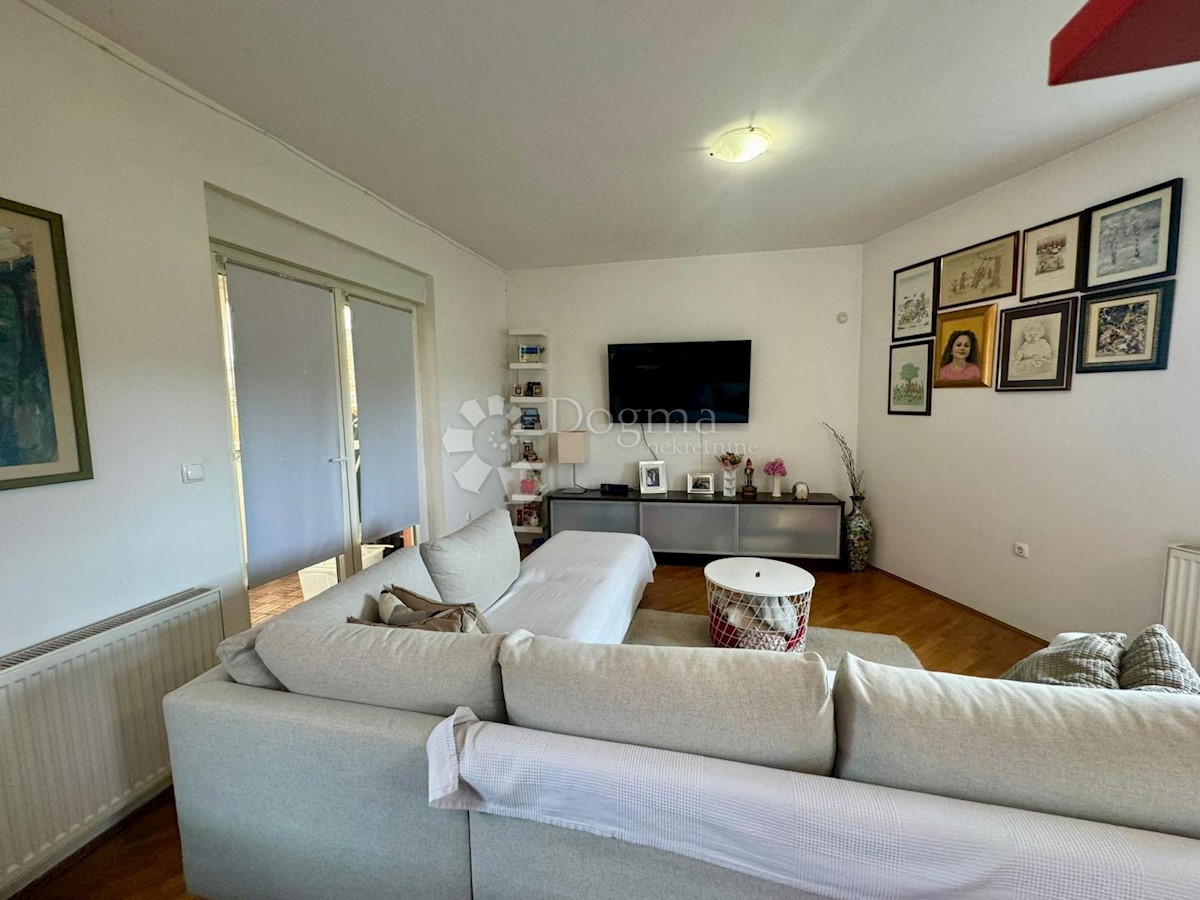 Apartma Na predaj - GRAD ZAGREB ZAGREB