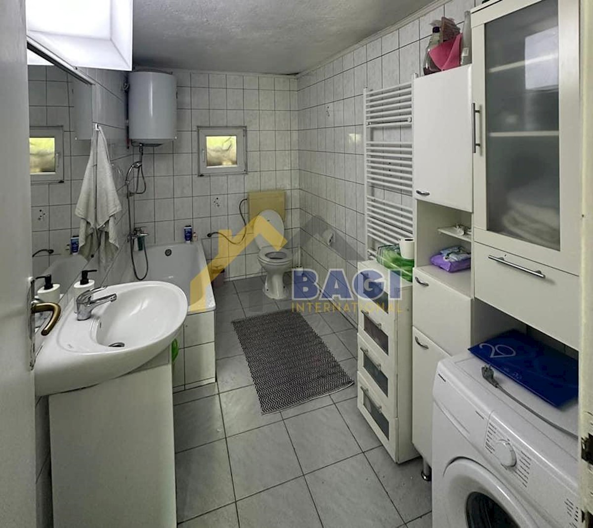 Haus Zu vermieten - ZAGREBAČKA DUGO SELO