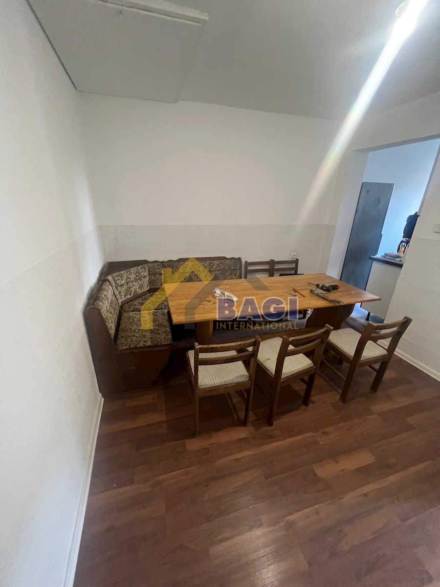 Haus Zu vermieten - ZAGREBAČKA DUGO SELO