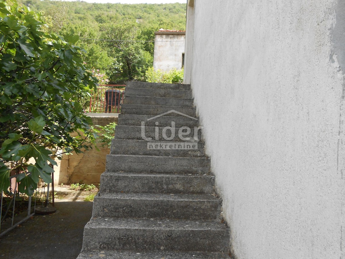 Appartamento In vendita - LIČKO-SENJSKA SENJ