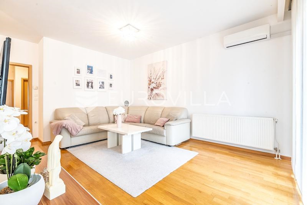 Appartement À vendre - GRAD ZAGREB ZAGREB