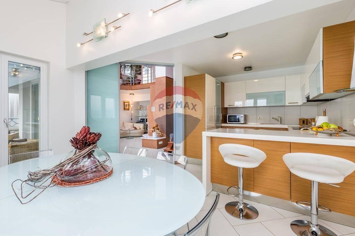 Apartmán Na predaj - PRIMORSKO-GORANSKA OPATIJA