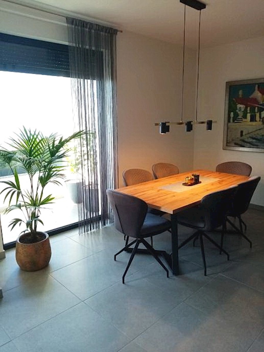 Apartment Zu verkaufen - PRIMORSKO-GORANSKA KRALJEVICA