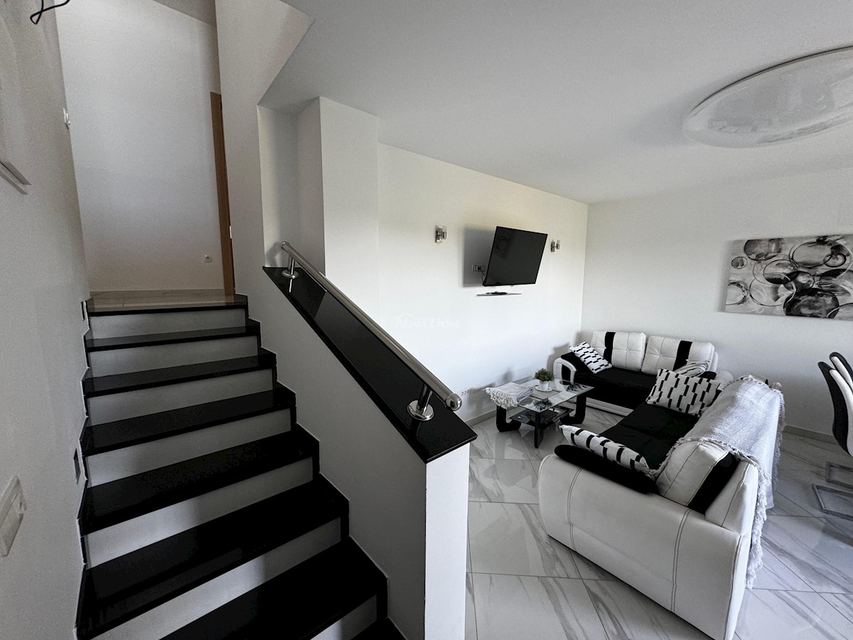 Flat For sale - ZADARSKA NIN