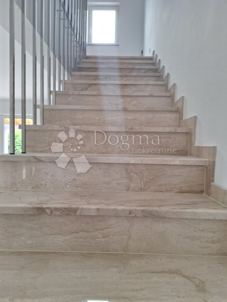 Maison À vendre - PRIMORSKO-GORANSKA KRK