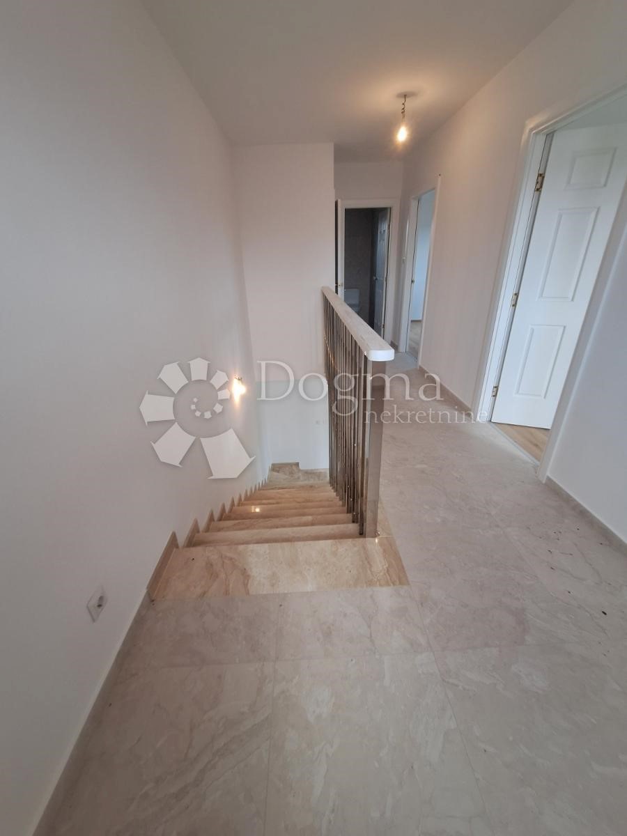 Maison À vendre - PRIMORSKO-GORANSKA KRK
